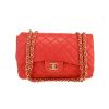 Chanel  Timeless Jumbo shoulder bag  in red quilted leather - 360 thumbnail