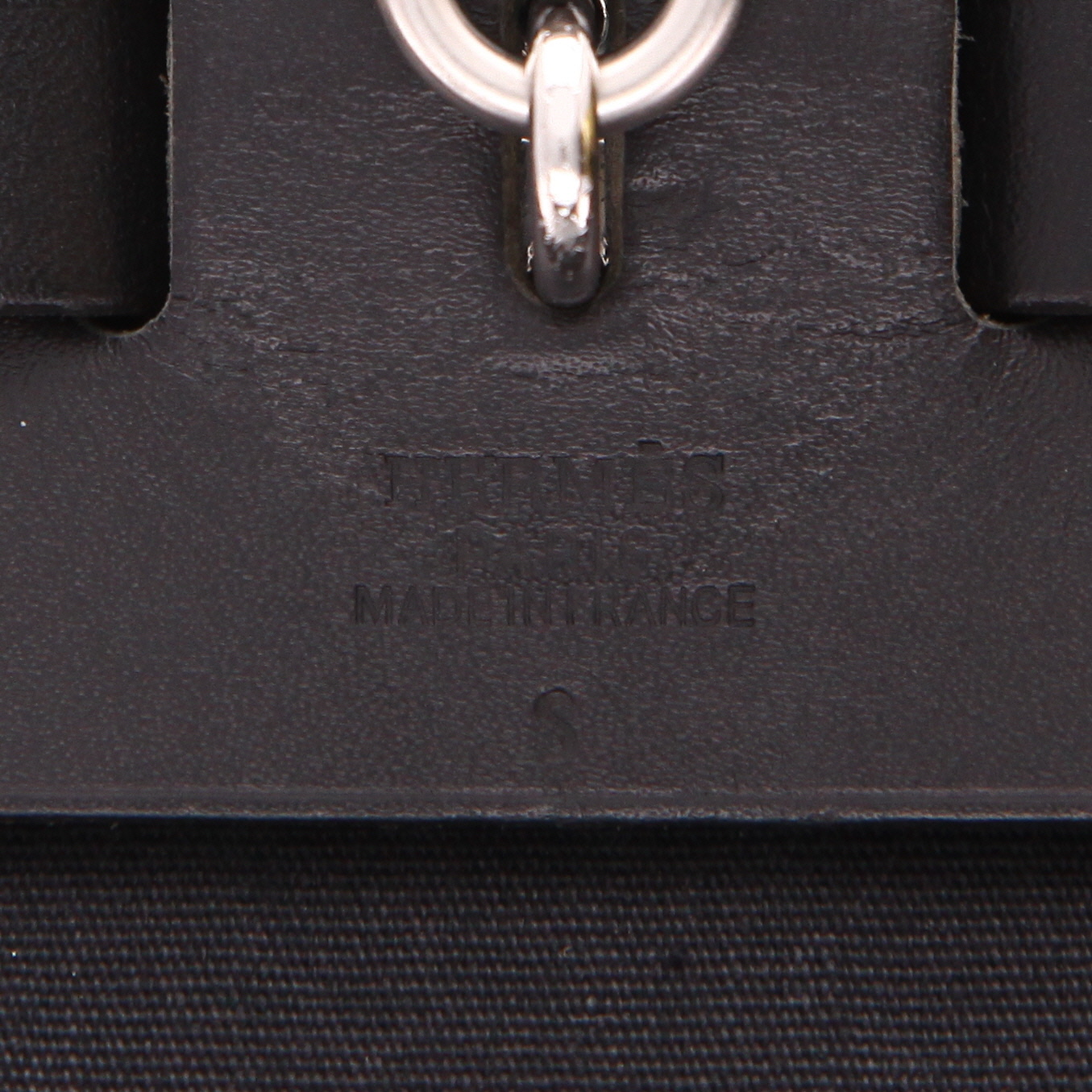Hermès Herbag handbag in black canvas and black leather - Detail D2