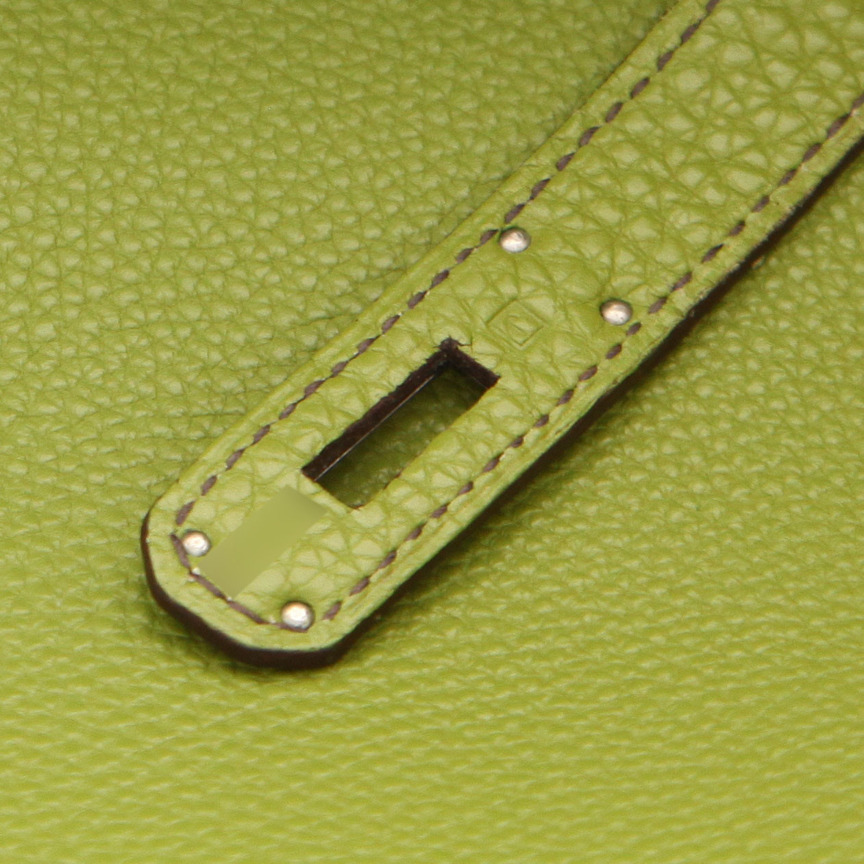 Bolso de mano Hermès  Birkin 35 cm en cuero togo verde anís - Detail D4