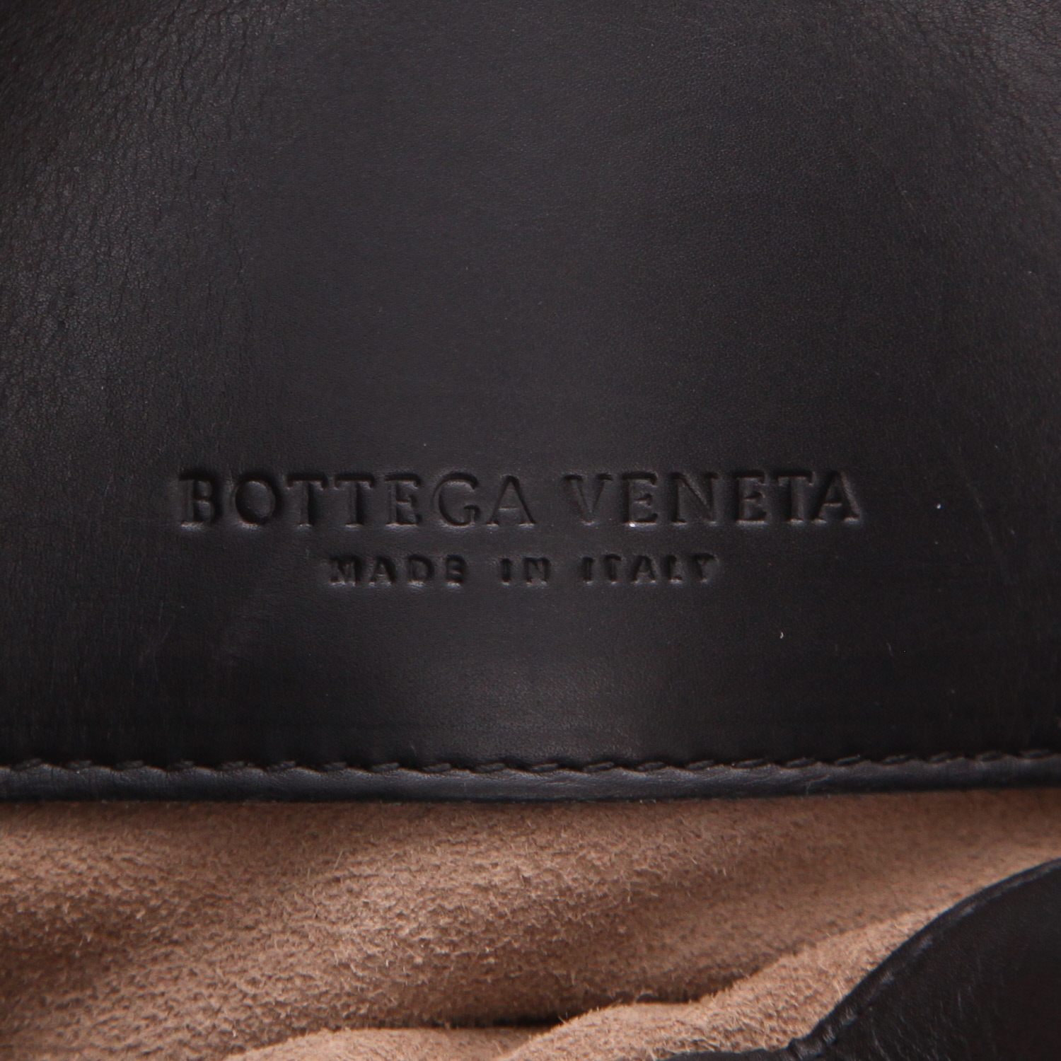 Bottega Veneta  Roma small model  handbag  in black intrecciato leather - Detail D2