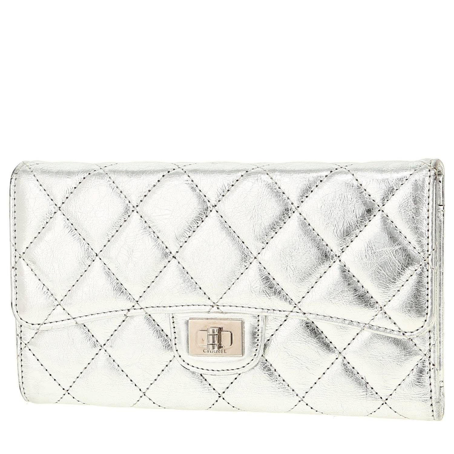 Billetera Chanel  Chanel 2.55 - Wallet en cuero acolchado plateado