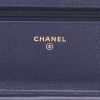 Chanel  Wallet on Chain shoulder bag  in dark blue quilted grained leather - Detail D2 thumbnail