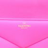 Valentino Garavani  One Stud shoulder bag  in pink leather - Detail D2 thumbnail