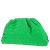 Bolsito de mano Bottega Veneta  Pouch en cuero intrecciato verde - 00pp thumbnail