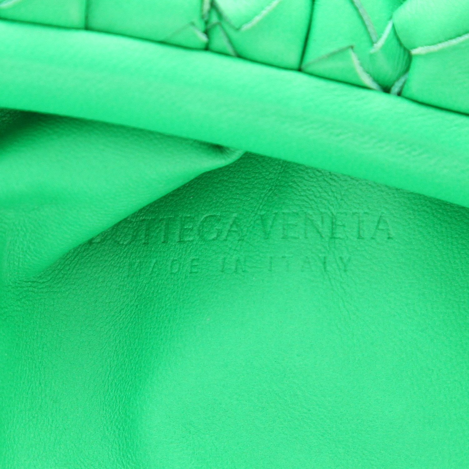 Pochette Bottega Veneta  Pouch in pelle intrecciata verde - Detail D2
