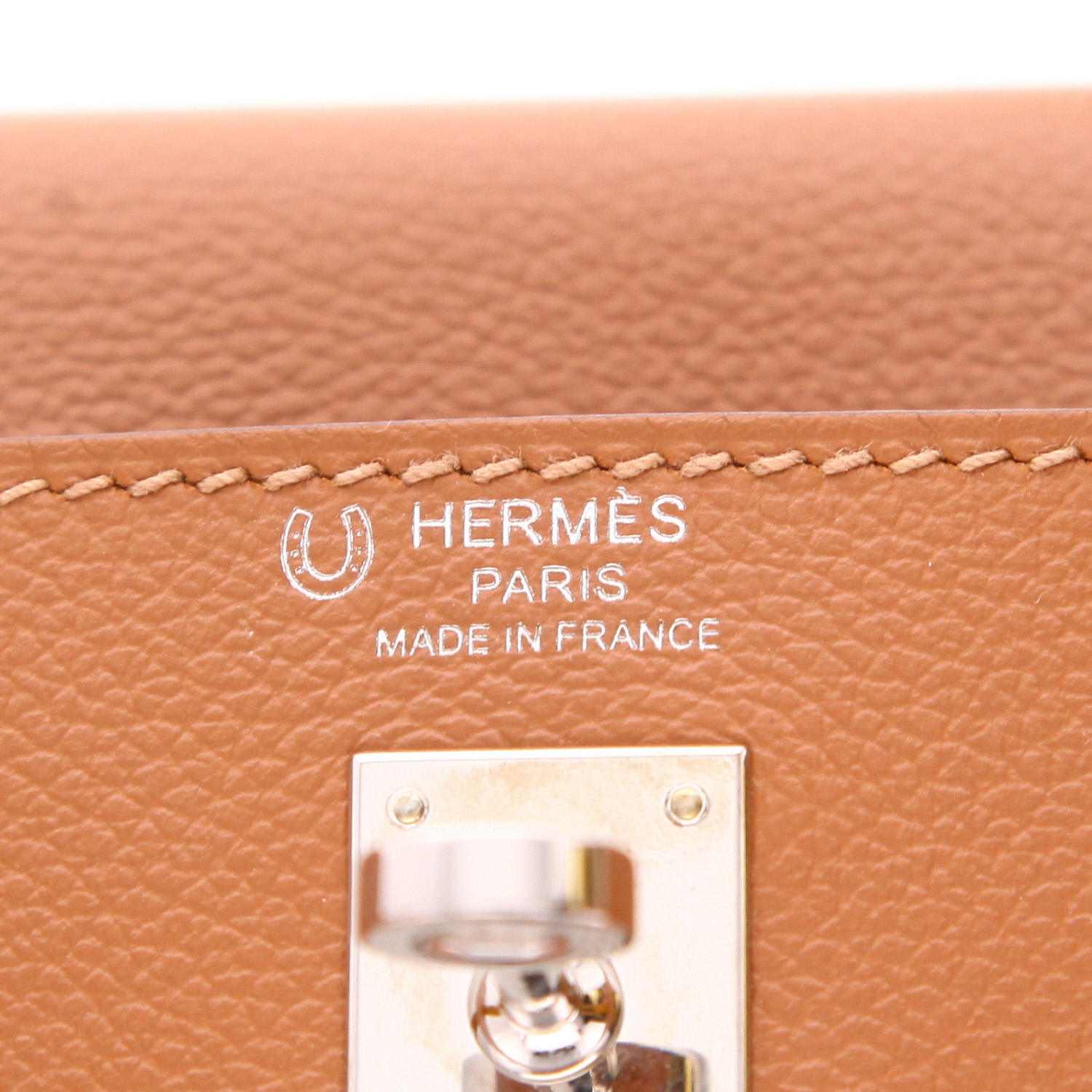 Sac à main Hermès  Kelly 25 cm en cuir Swift Gold et Jaune Ambre - Detail D2