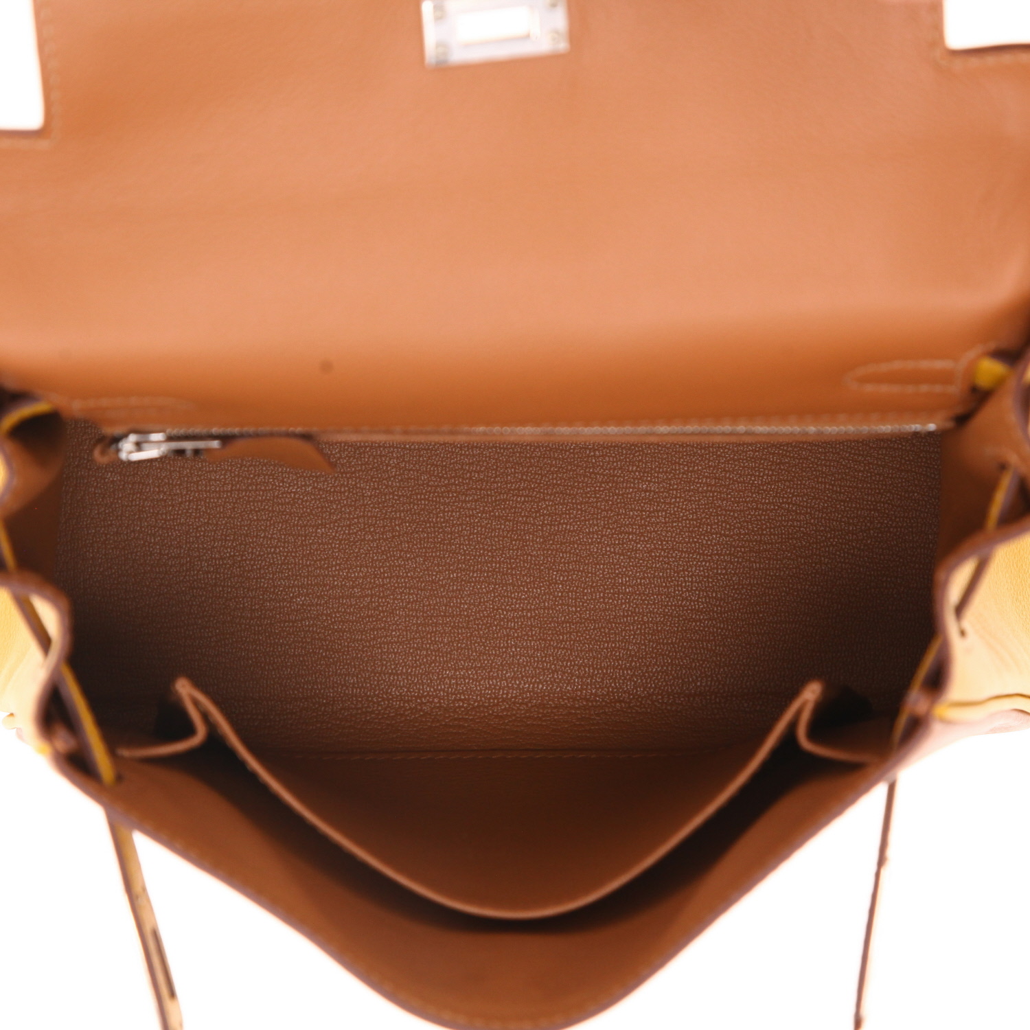 Bolso de mano Hermès  Kelly 25 cm en cuero swift color oro y Jaune Ambre - Detail D3