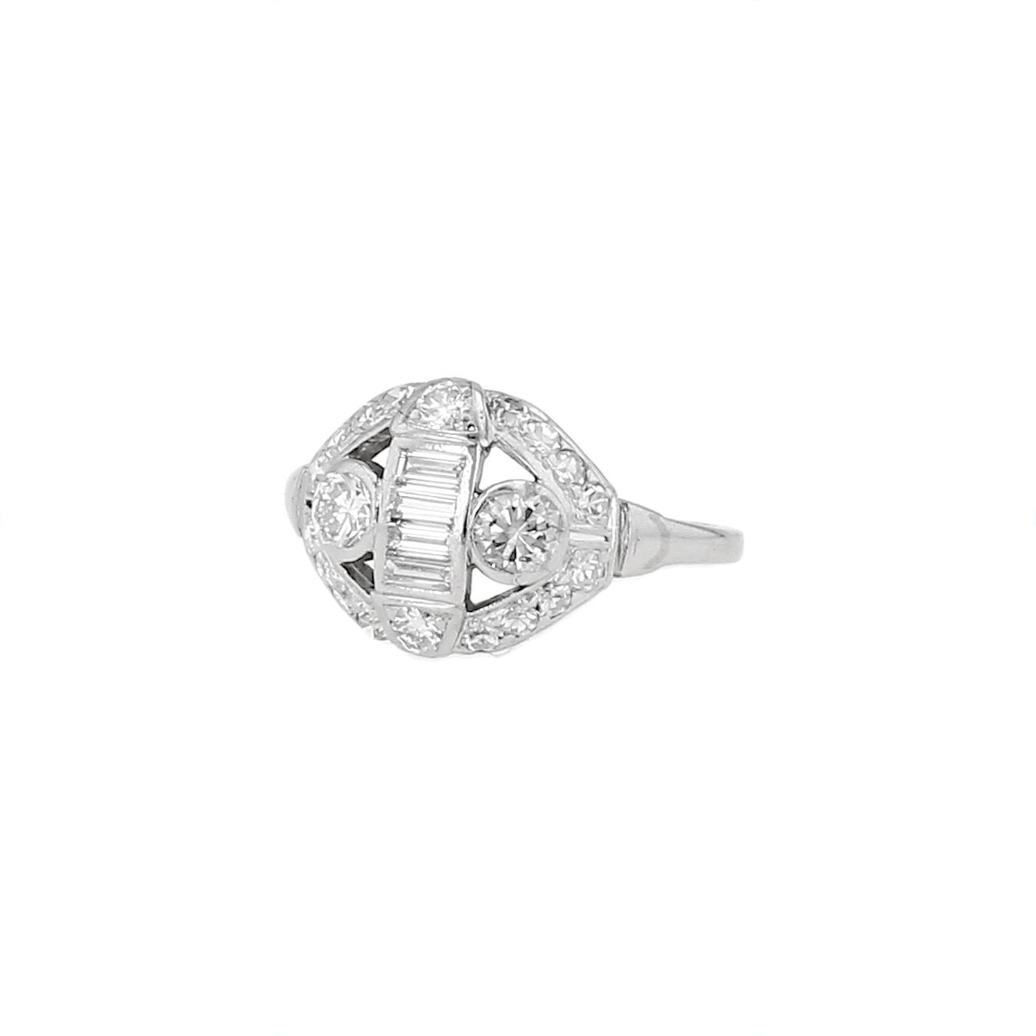 Anello  Vintage  in platino e diamanti