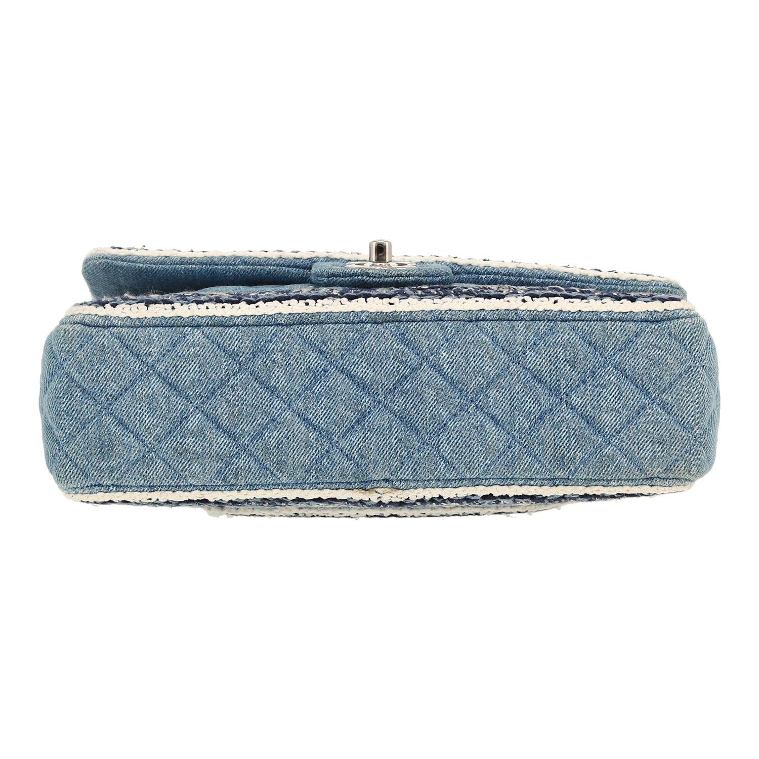 Bolso de mano Chanel  Timeless Classic en denim azul - Detail D1