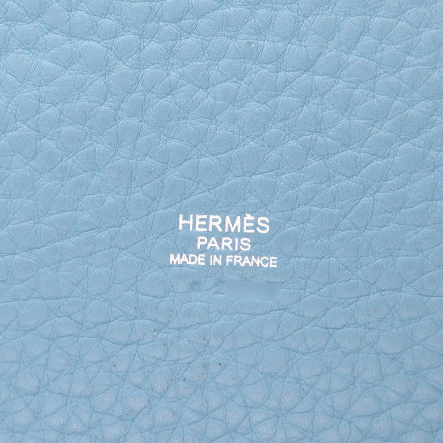 Bolso de mano Hermès Mangeoire en cuero togo azul - Detail D2