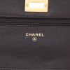 Bolso bandolera Chanel  Wallet on Chain en cuero acolchado con motivos de espigas negro - Detail D2 thumbnail