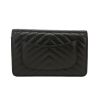 Bolso bandolera Chanel  Wallet on Chain en cuero acolchado con motivos de espigas negro - Detail D4 thumbnail