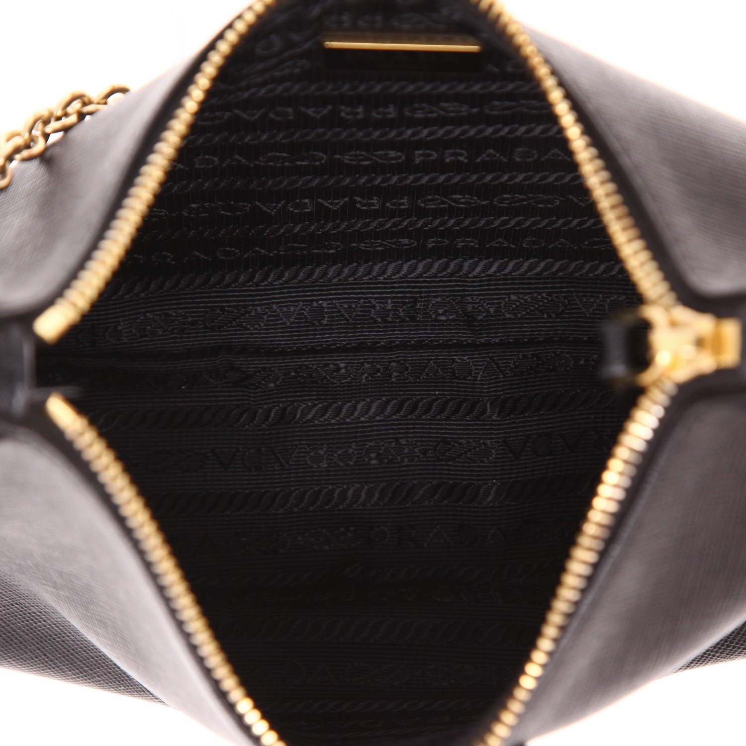 Borsa a tracolla Prada  Re-Edition 2005 in pelle saffiano nera - Detail D3