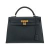 Hermès  Kelly 32 cm handbag  in navy blue Courchevel leather - 360 thumbnail