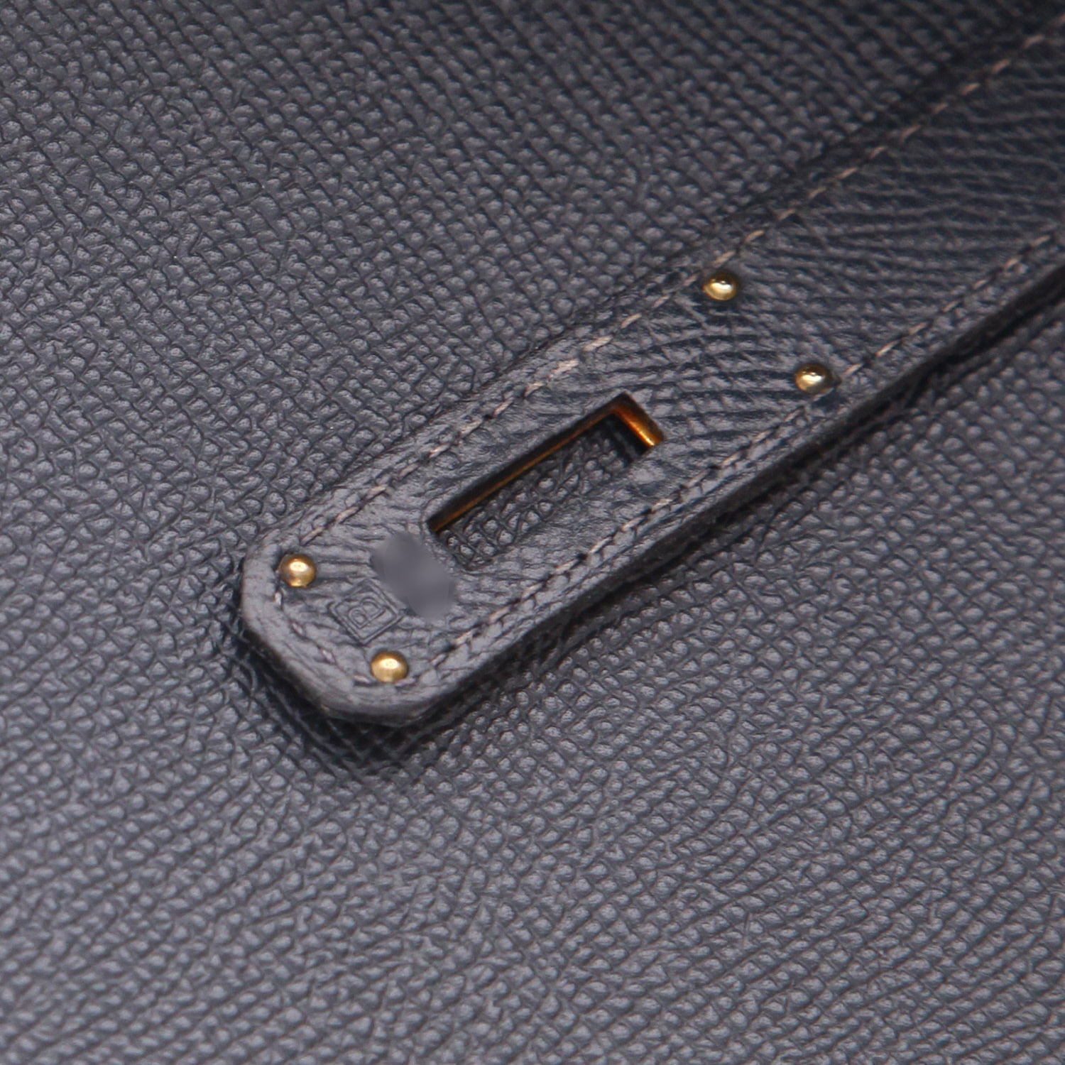 Hermès  Kelly 32 cm handbag  in navy blue Courchevel leather - Detail D3