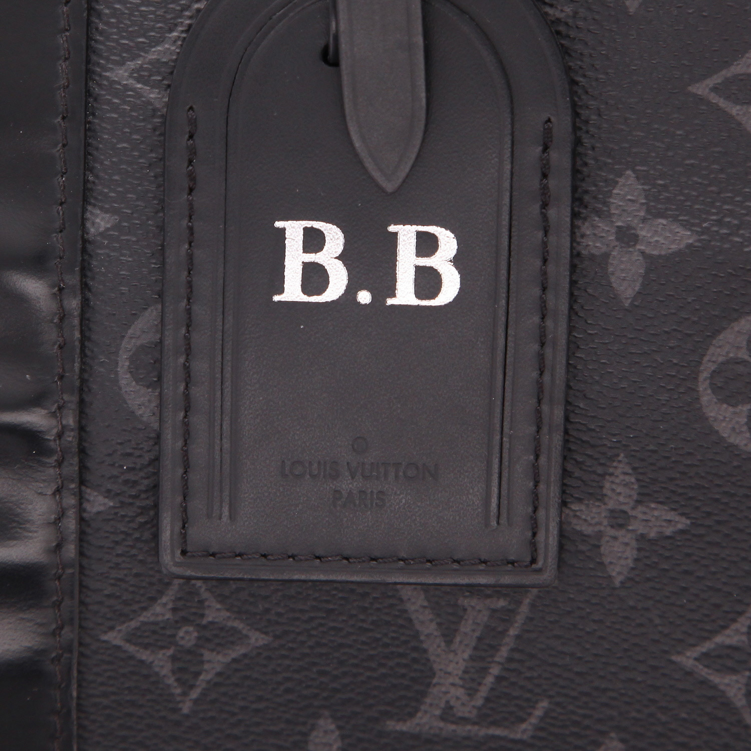 Louis Vuitton  Keepall 55 travel bag  in grey and black monogram canvas  and black leather - Detail D2