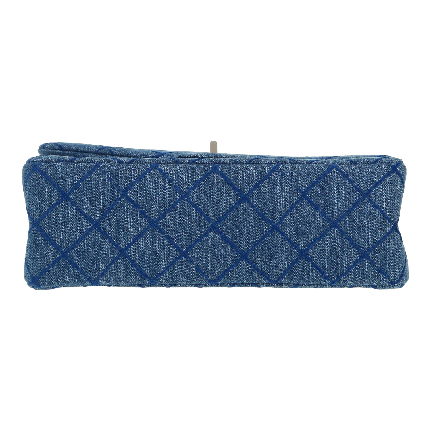 Chanel 2.55 shoulder bag  in blue denim canvas - Detail D1