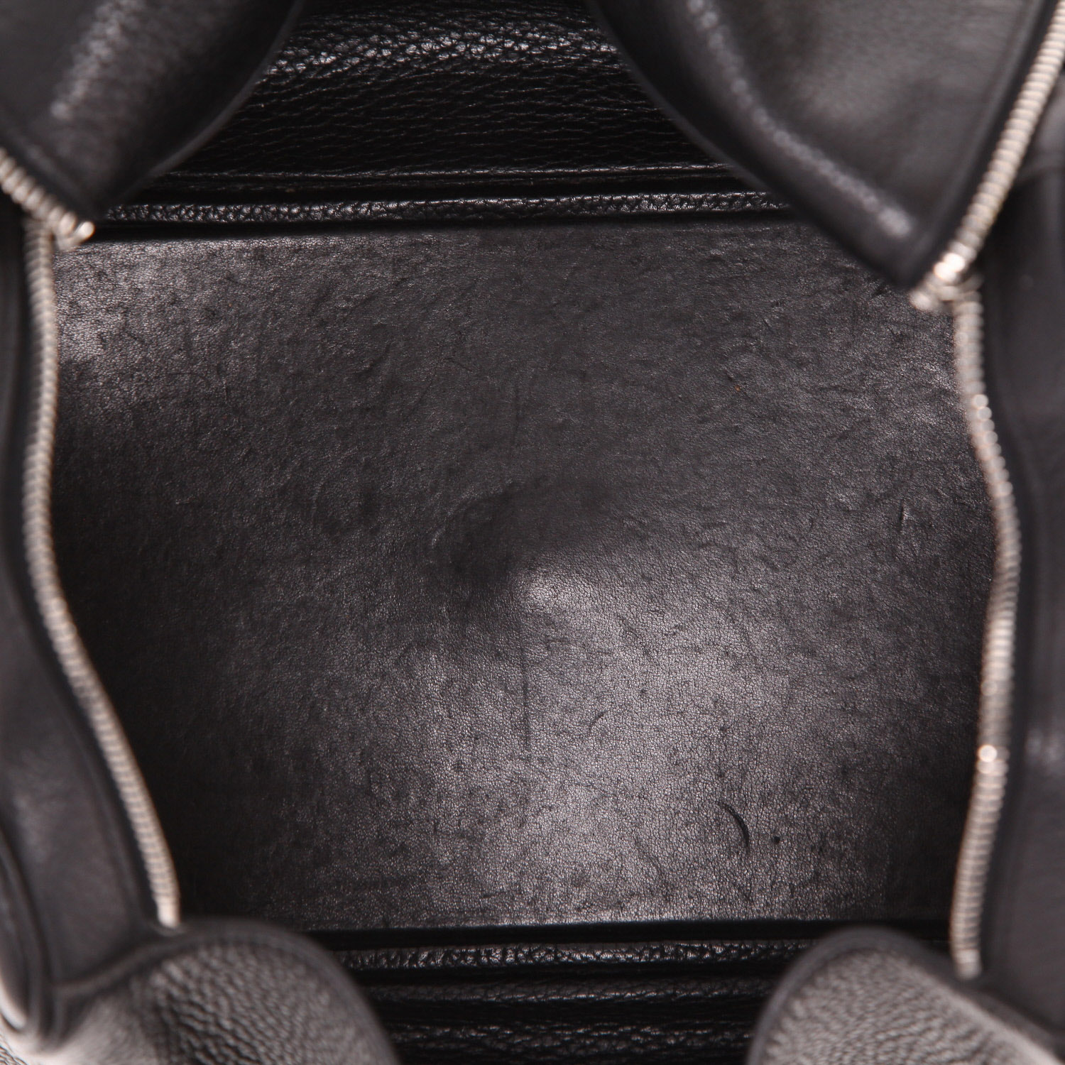 Hermès Lindy 34 cm shoulder bag in black togo leather - Detail D5
