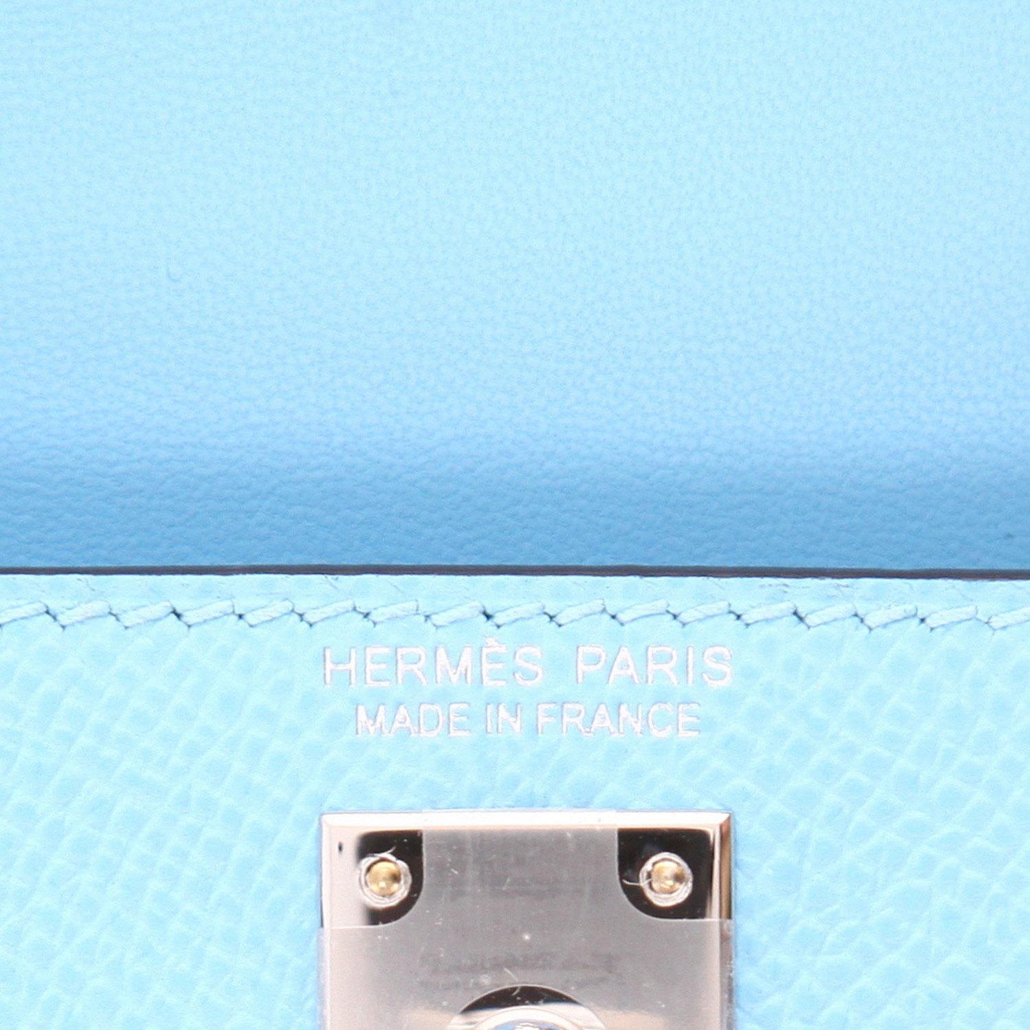 Hermès  Kelly 20 cm shoulder bag  in blue Celeste epsom leather - Detail D2
