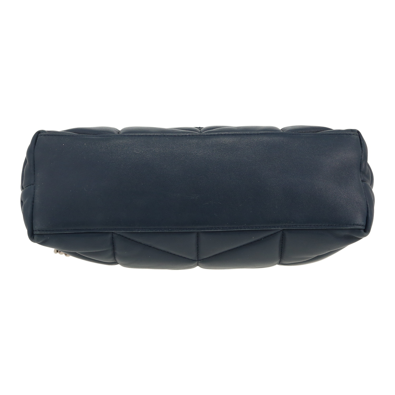Bolso bandolera Saint Laurent Puffer modelo pequeño en cuero acolchado azul marino - Detail D1
