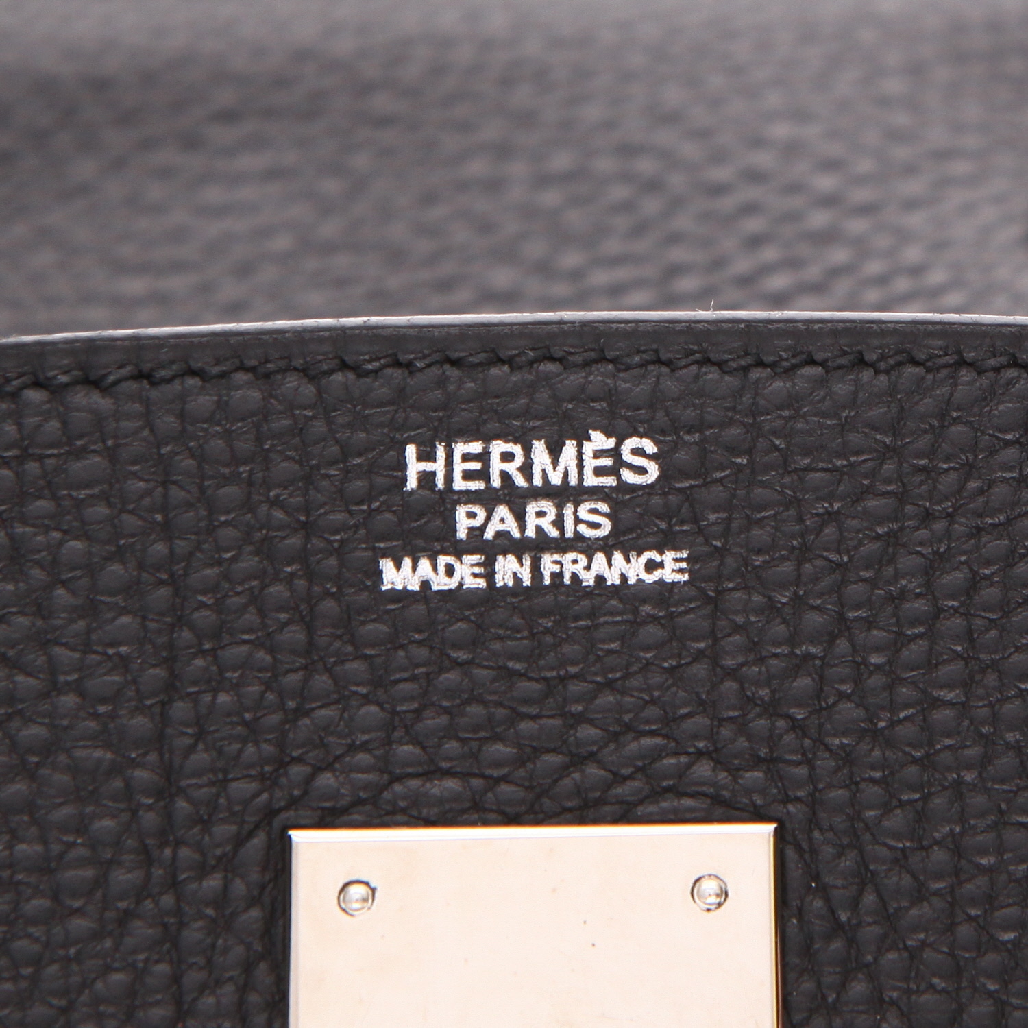 Hermès  Birkin 30 cm handbag  in black togo leather - Detail D2