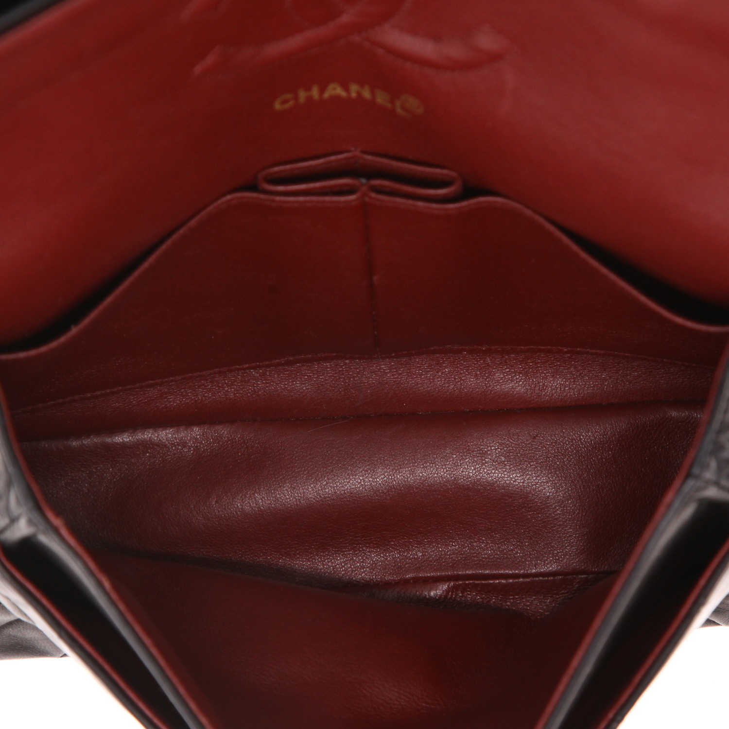 Sac à main Chanel  Timeless Classic en cuir matelassé noir - Detail D3