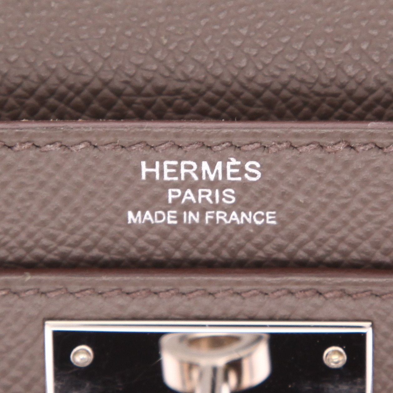 Pochette Hermès  Kelly Dépêches in pelle Epsom etoupe - Detail D2