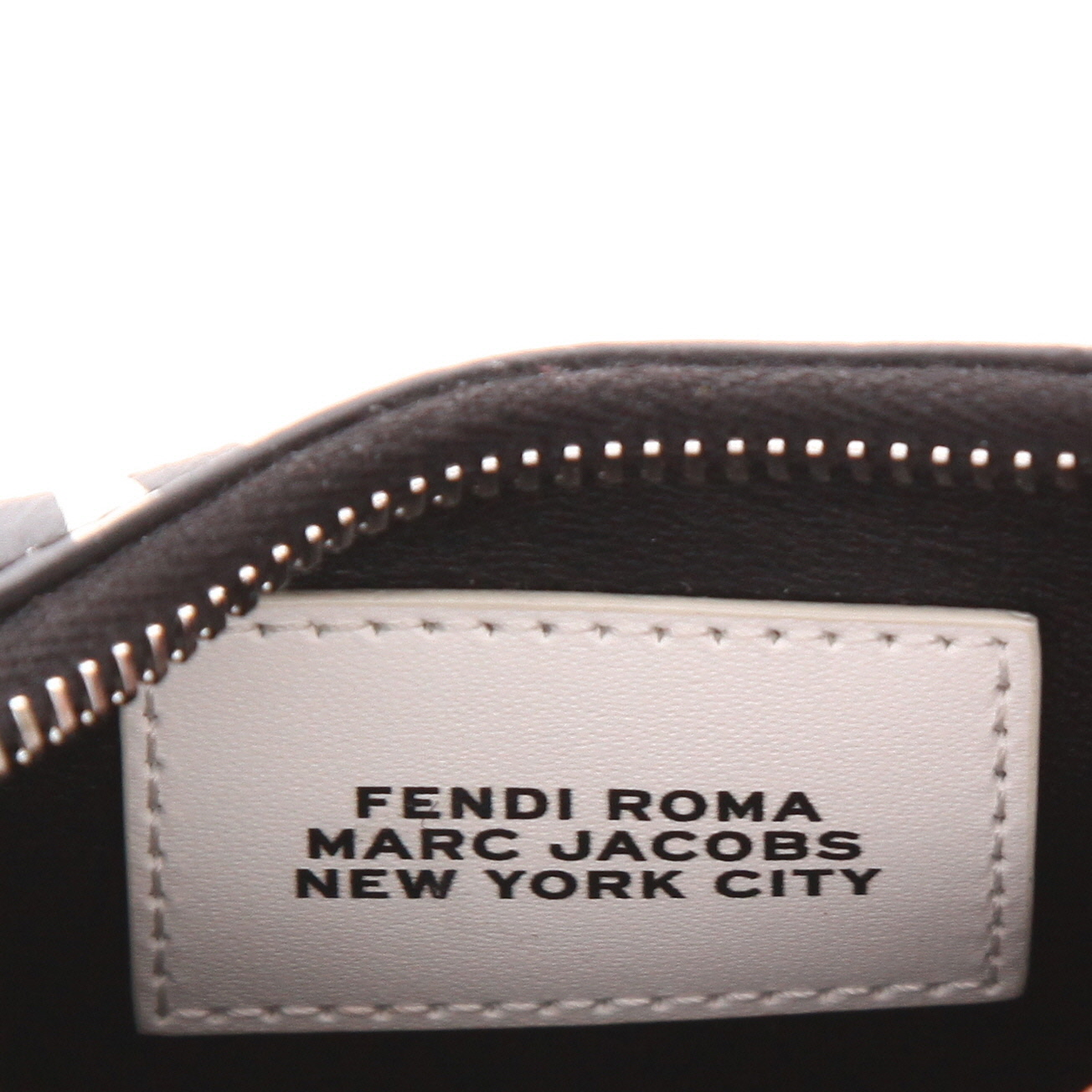 Borsa a tracolla Fendi Fendigraphy in pelle nera e bianca - Detail D2