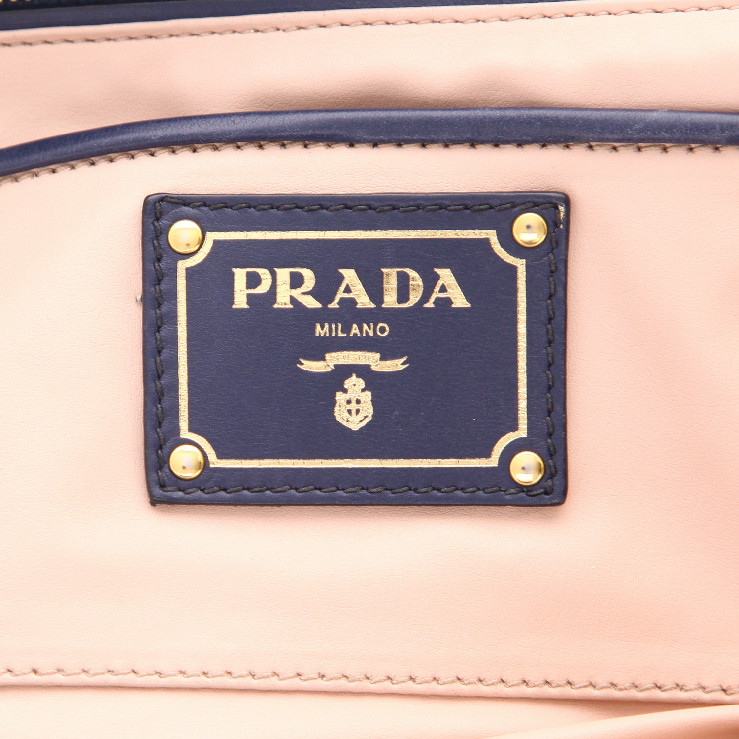 Bolso de mano Prada en lona denim azul - Detail D2