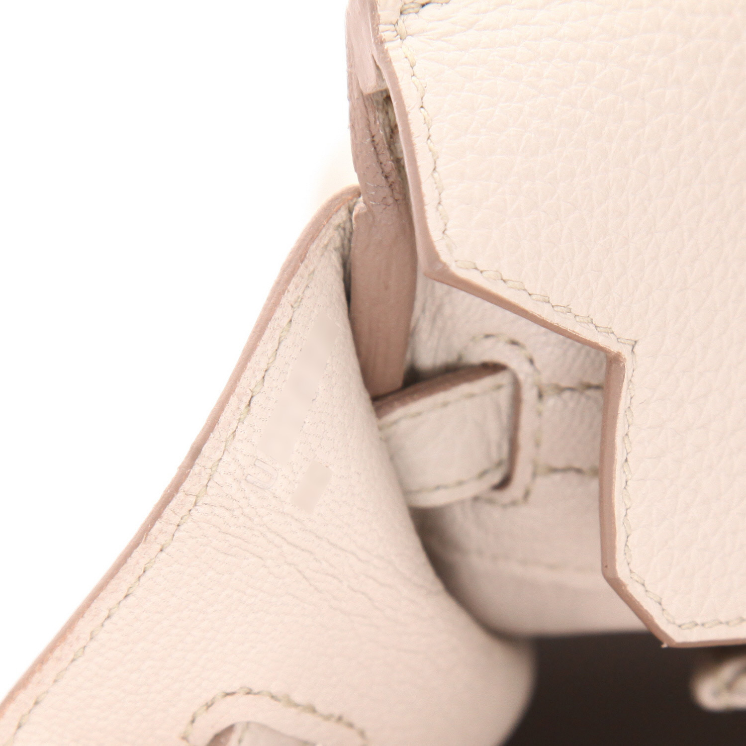 Hermès  Birkin 25 cm handbag  in Gris-Béton togo leather - Detail D4