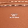 Hermès  Backpocket 30 pouch  in gold Swift leather - Detail D2 thumbnail