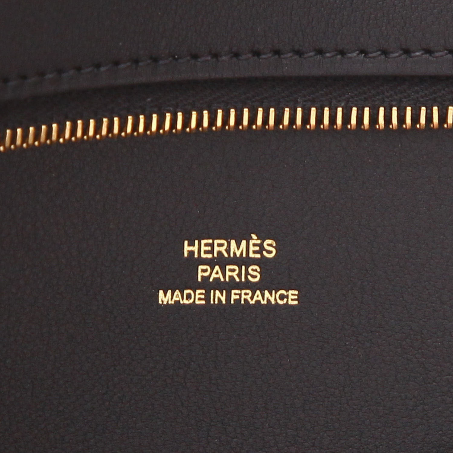 Bolsito de mano Hermès Backpocket 30 en cuero swift negro - Detail D2