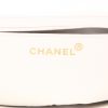 Bolso bandolera Chanel  Timeless Vintage en cuero blanco - Detail D2 thumbnail