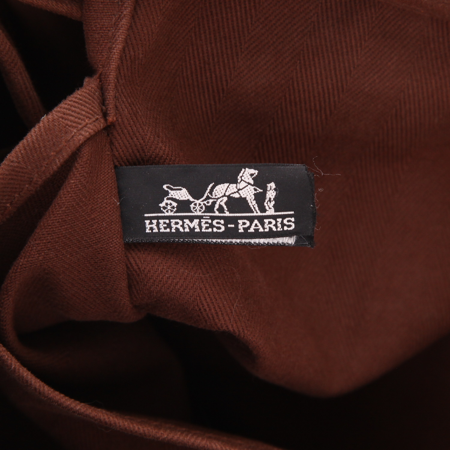 Sac à main Hermès  Valparaiso en toile marron et cuir marron - Detail D2