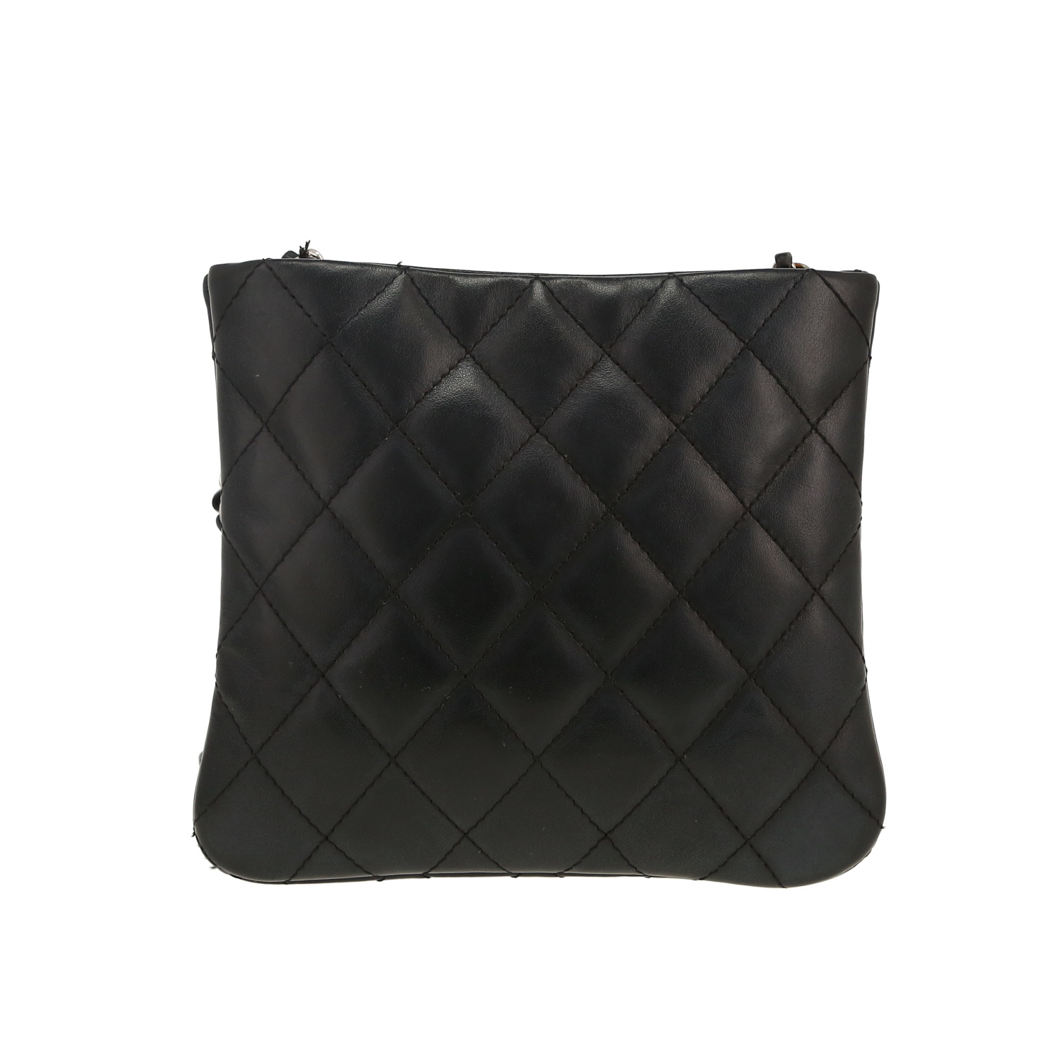 Sac bandoulière Chanel   en cuir matelassé noir - Detail D4