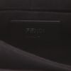 Sac bandoulière Fendi  Kan I en cuir marron et velours noir - Detail D2 thumbnail
