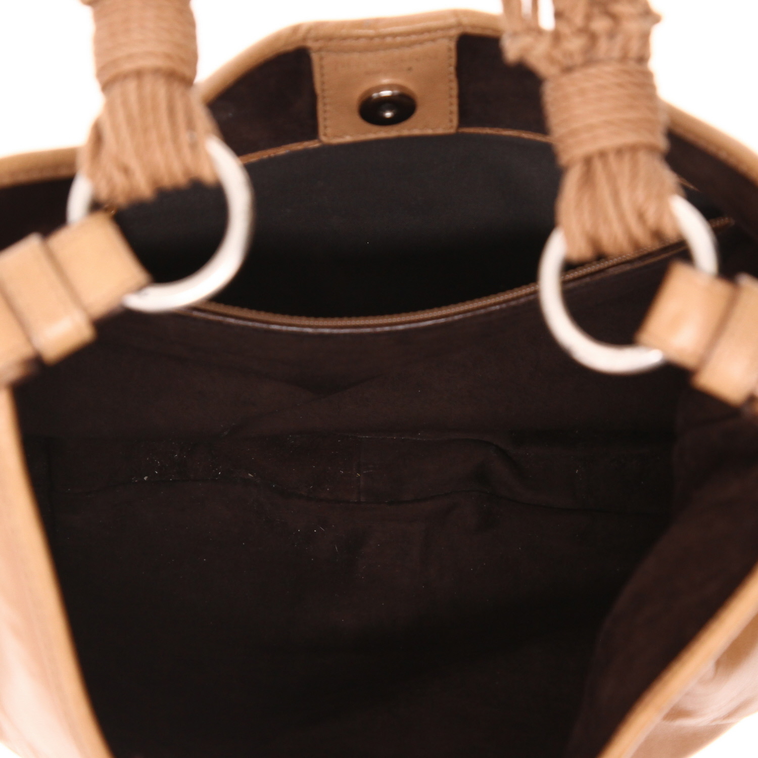 Saint Laurent Mombasa Vintage handbag in brown leather - Detail D3