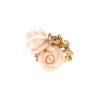 Bague Dior Pré Catelan en or jaune, corail rose et saphirs roses - 00pp thumbnail