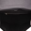 Bolso bandolera Saint Laurent  Enveloppe en cuero granulado negro - Detail D3 thumbnail