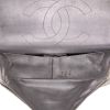 Sac bandoulière Chanel 2.55 en cuir matelassé argenté - Detail D3 thumbnail