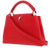 Bolso de mano Louis Vuitton  Capucines BB en cuero taurillon clémence rojo - 00pp thumbnail