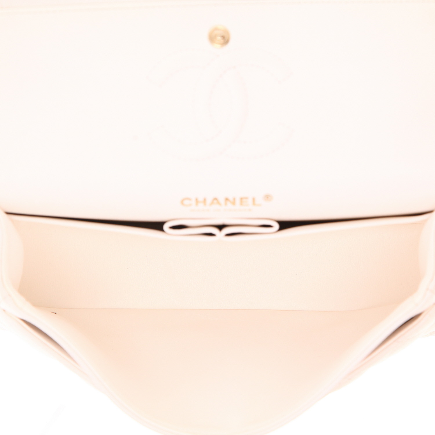Bolso de mano Chanel  Timeless Petit en cuero granulado acolchado blanco - Detail D3