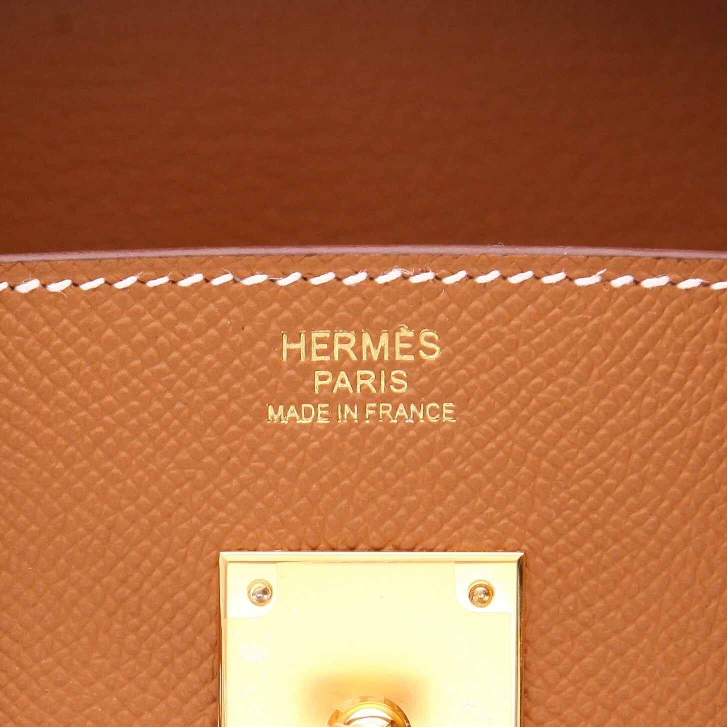 Sac à main Hermès  Birkin 30 cm en cuir epsom gold - Detail D2