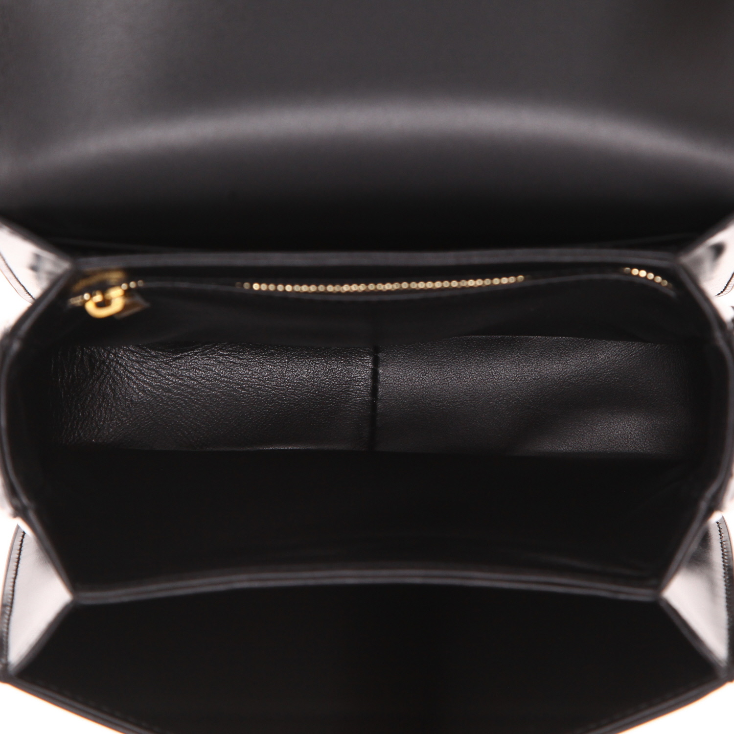 Celine  Triomphe Teen shoulder bag  in black leather - Detail D3