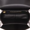 Bolso bandolera Celine  Triomphe Teen en cuero negro - Detail D3 thumbnail