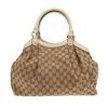 Sac à main Gucci   en toile sûpreme GG et cuir blanc - Detail D4 thumbnail