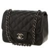 Sac bandoulière Chanel  Mini Carré en cuir matelassé noir - 00pp thumbnail