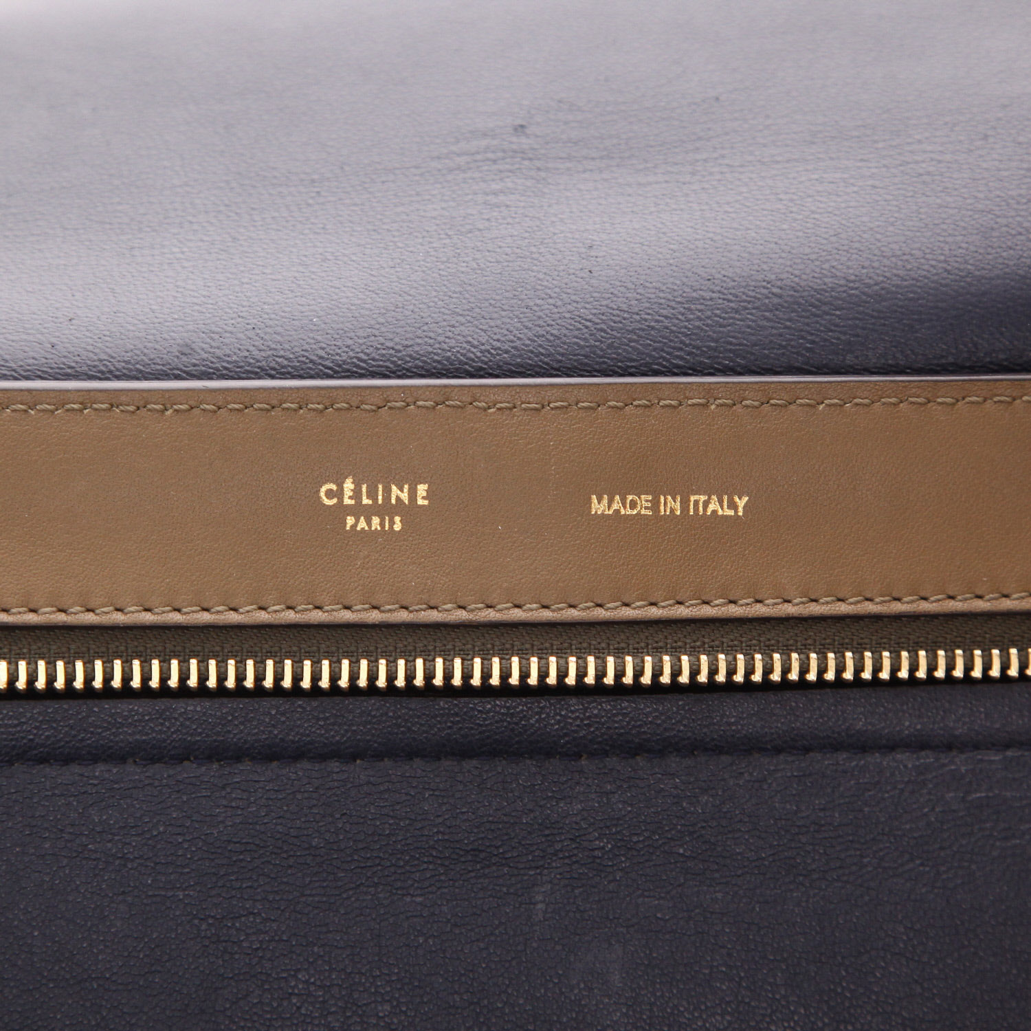 Celine  Trapeze large model  handbag  in khaki leather  and khaki suede - Detail D2