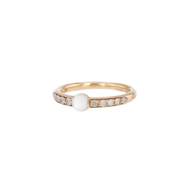 Bague Pomellato M'ama Non M'ama en or rose, pierre de lune et diamants icy