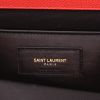 Pochette Saint Laurent  Kate en cuir grainé rouge - Detail D2 thumbnail